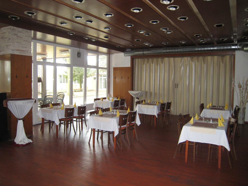 Hotel Fontana Μπρνο Εξωτερικό φωτογραφία