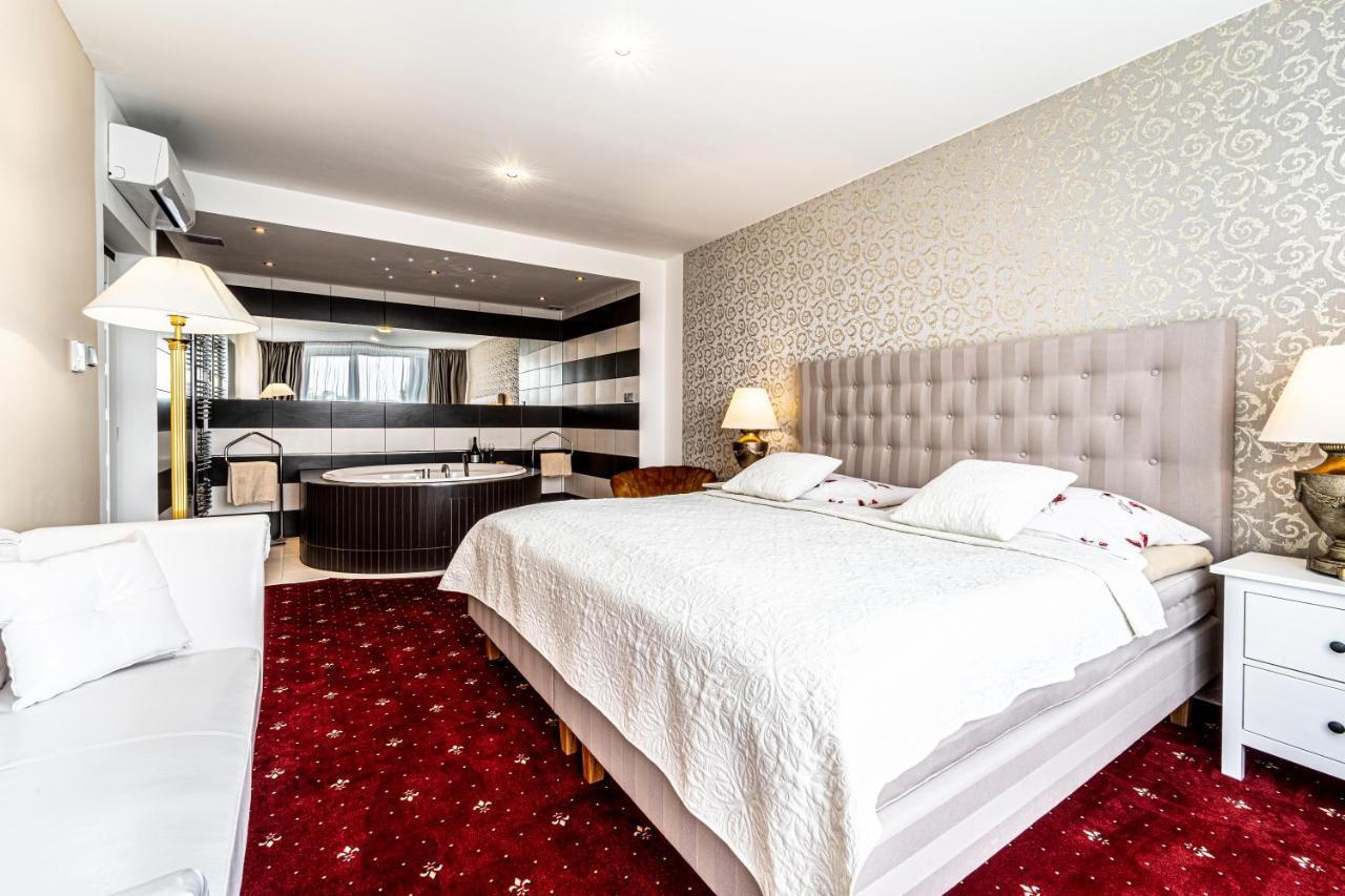 Hotel Fontana Μπρνο Εξωτερικό φωτογραφία